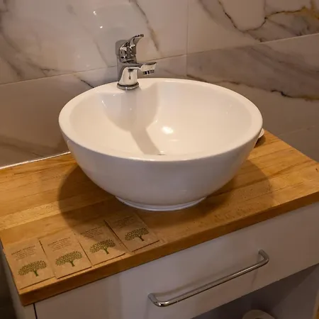 Bemowo - Terrace, Bus Stop Nearby - By Rentujemy