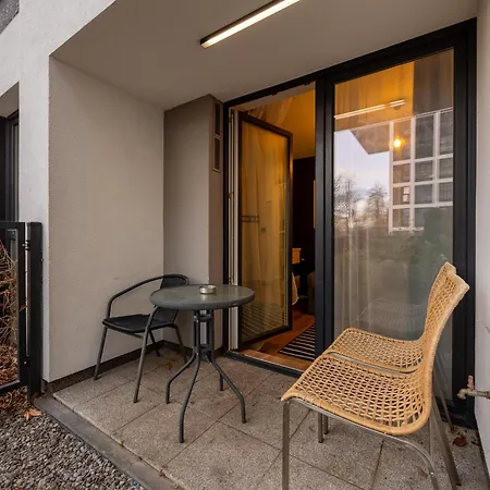 Bemowo - Terrace, Bus Stop Nearby - By Rentujemy *