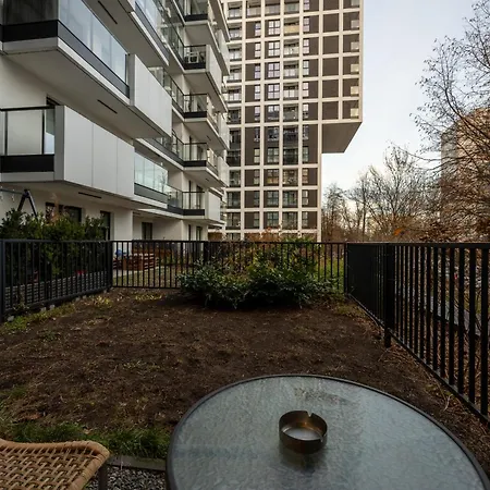 Bemowo - Terrace, Bus Stop Nearby - By Rentujemy Apartman