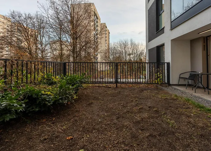 Bemowo - Terrace, Bus Stop Nearby - By Rentujemy Апартаменты Варшава